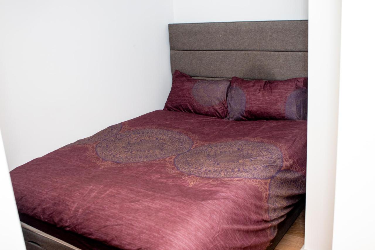 Stunning 1-Bedroom Flat In London! Экстерьер фото